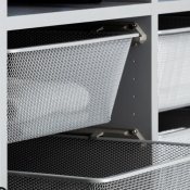 Meshkurv til garderobe fra Pelly Components i udtrækkelig garderobeindretning