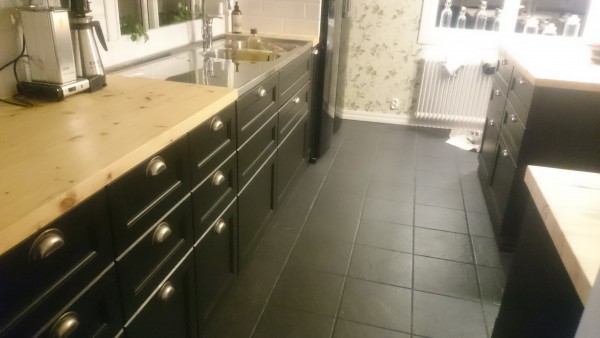 Jimmie satte Conti i antik tenn i köket! #deladitthem