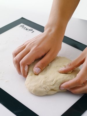 Lékué klæde til bagning