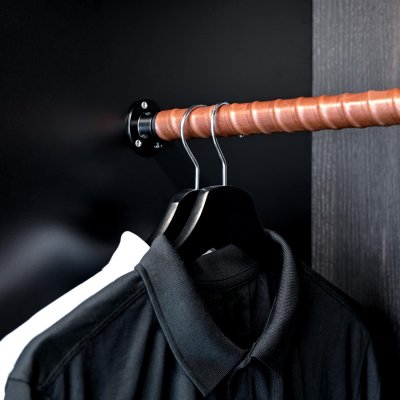 Tøjstænger til garderobe