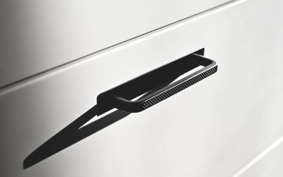 Gardone køkkenbeslag med sort skive.