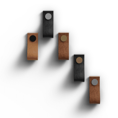 Ari læderstrop med grå metalknap og svensk læder i natur, brun eller sort